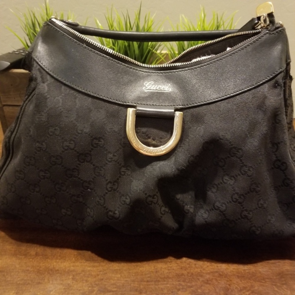 Authentic Gucci Purse